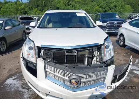 2010 Cadillac Srx Luxury Collection z USA, uszkodzony, nr VIN 3GYFNAEY9AS636047